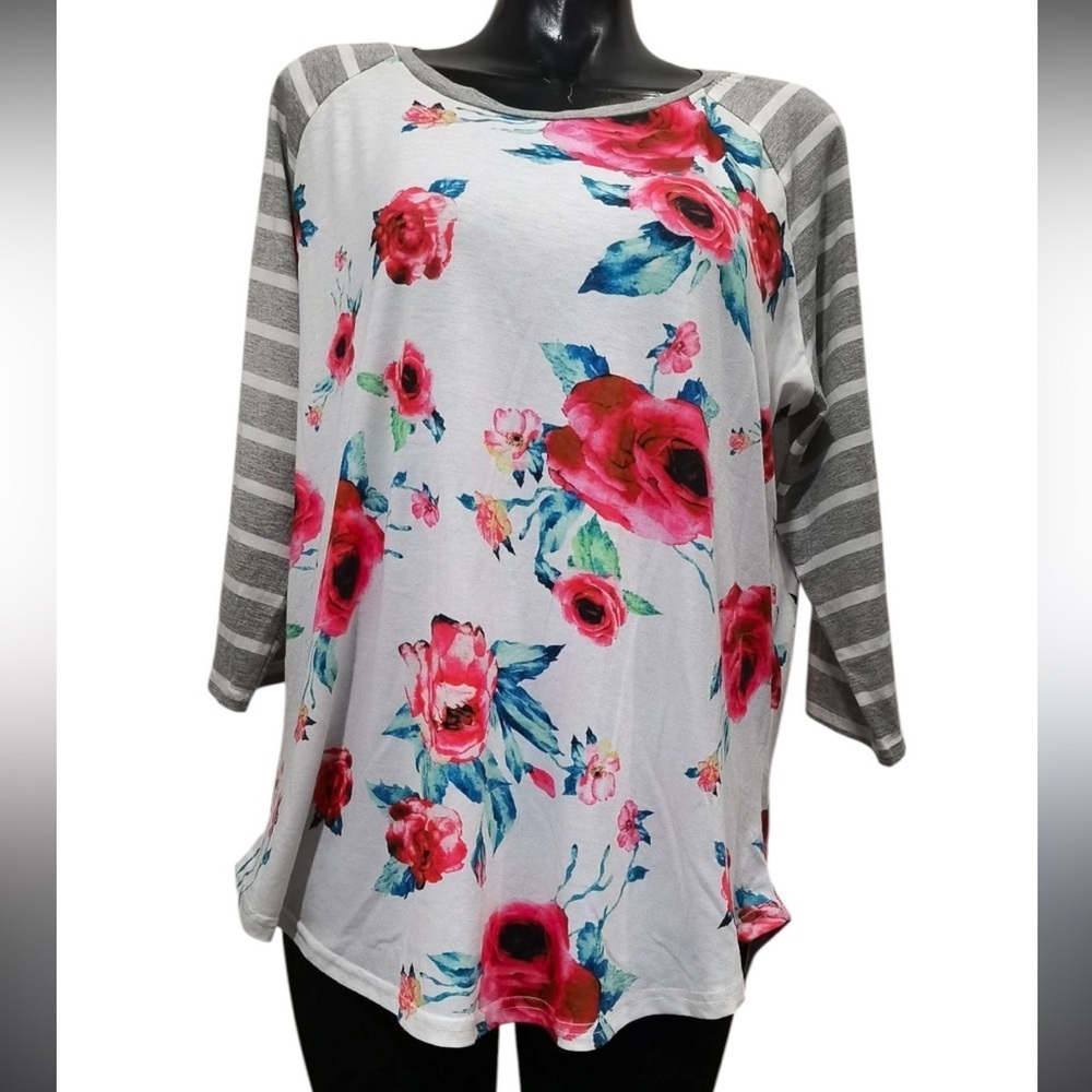 Top Women' NWT